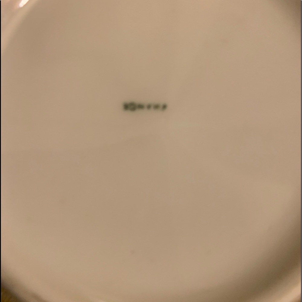 Sold out - Picture 2 of 2